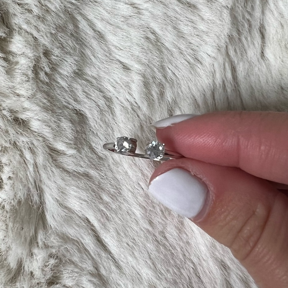 Diamond Ring - Picture 5 of 7
